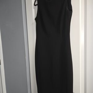Calvin Klein Sleeveless Classic Black Midi Dress